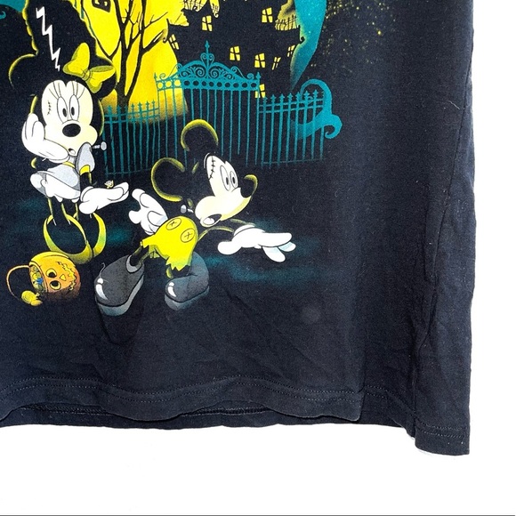Disney 100% Cotton Black Mickey & Minnie Mouse Halloween Tee Medium Women’s - Picture 5 of 10